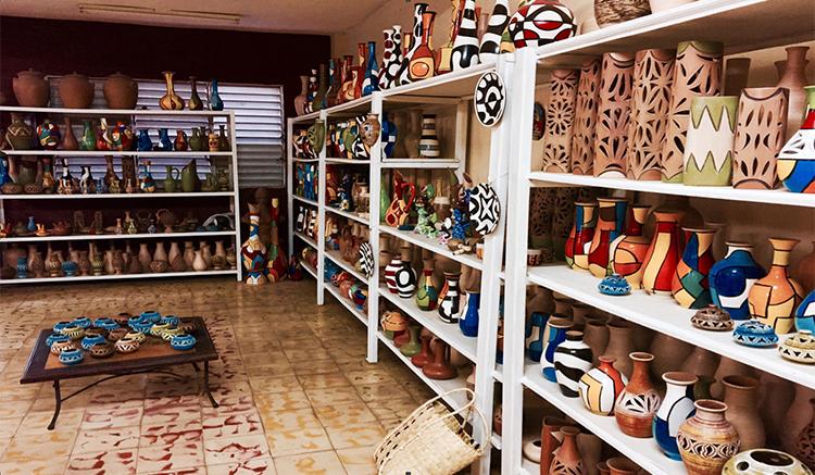 trinidad cuba ceramic shop