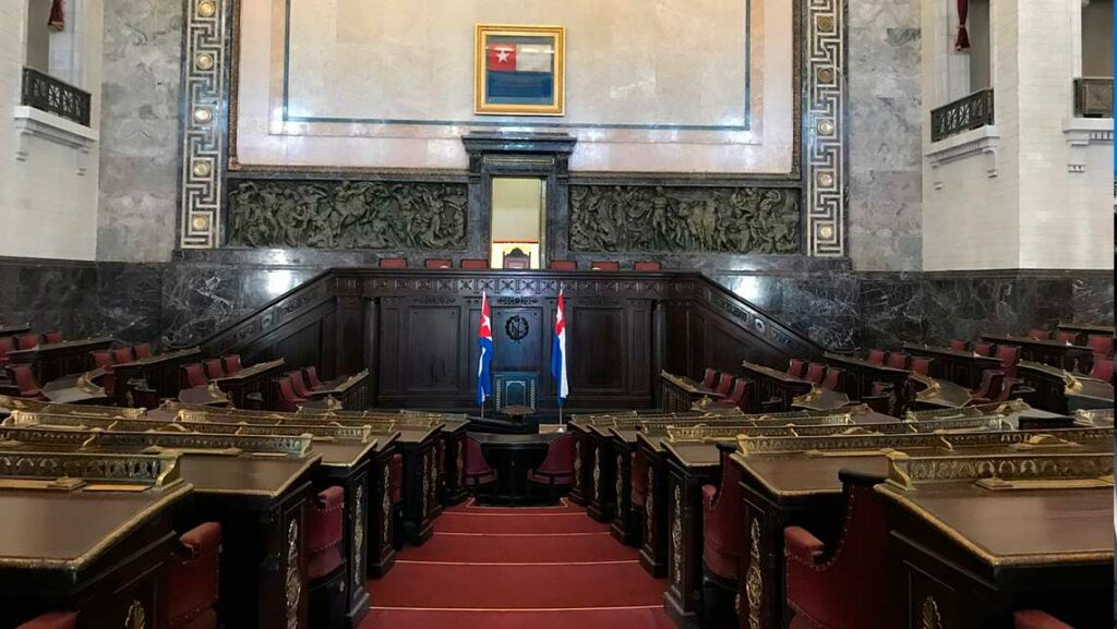 sala capitolio cuba 1024x577