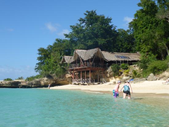 beach front restaurant